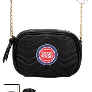 Detroit Pistons brand new women's clutch purse Bag brand new with tags.